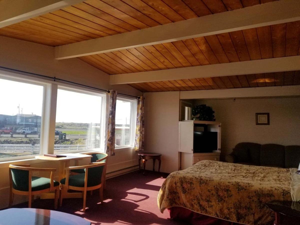 Islander Westport Hotel Buitenkant foto
