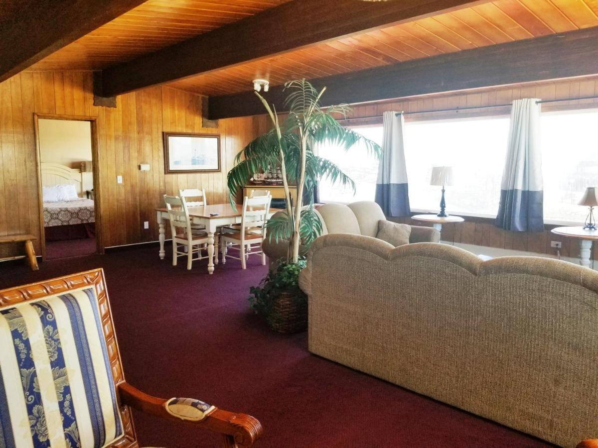 Islander Westport Hotel Buitenkant foto